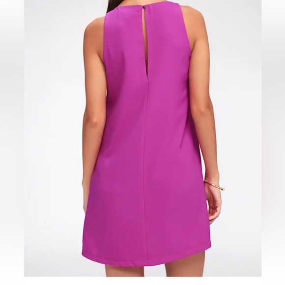 Lulu's Shift Dress - Picture 2 of 8